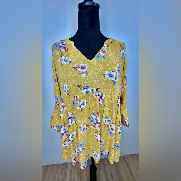 Motherhood Maternity Women’s Yellow Floral Top w/ties on Sleeves - Picture 2 of 7